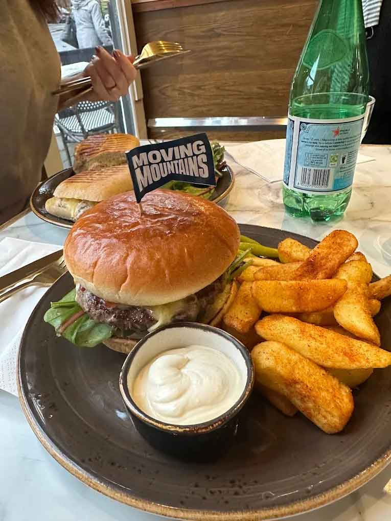 Ada’s Cafe Bistro Glasgow mocktail